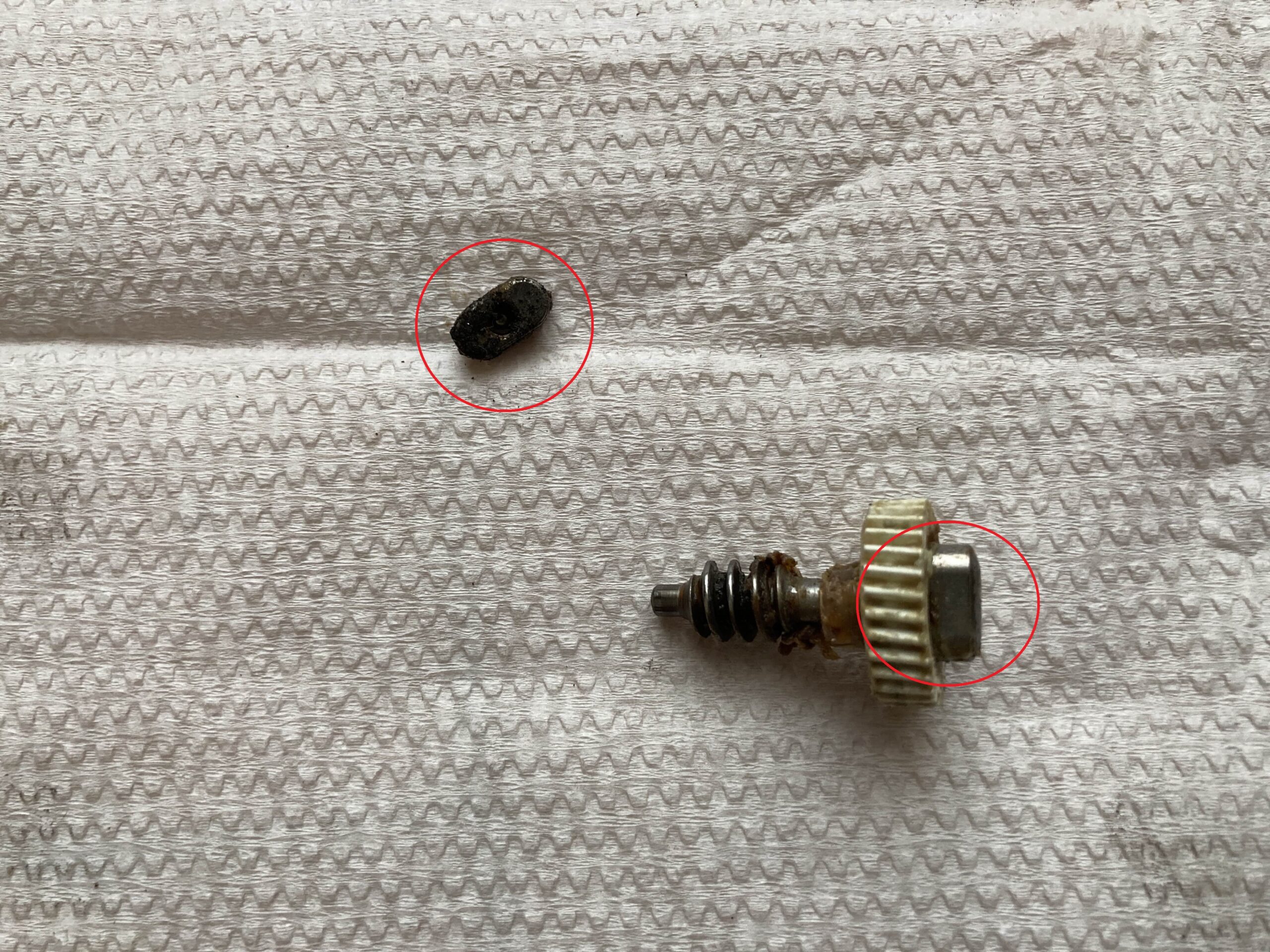 DA64V・DA64W（エブリー）のドアミラーから異音がして動かなくなった時の直し方