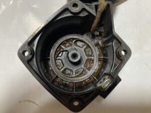【草刈り機修理】草払機のリコイルスターターのバネが折れた時の修理方法（CG24ECPS）